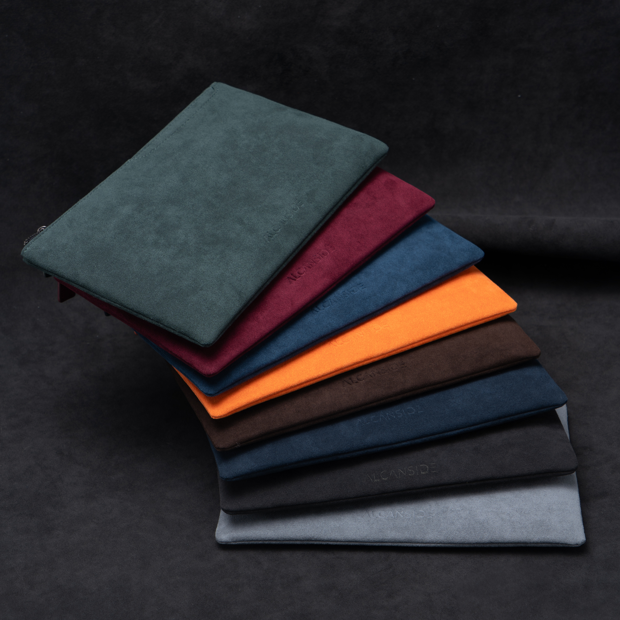 Alcantara Pouch - Midnight Green