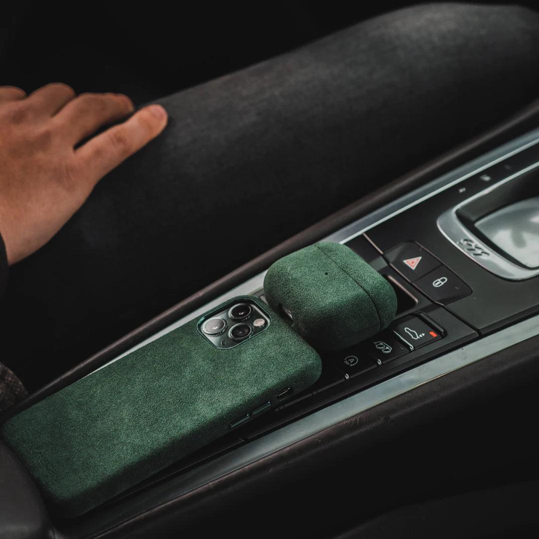 AirPods Pro (2nd Generation) Alcantara Case - Midnight Green - Alcanside
