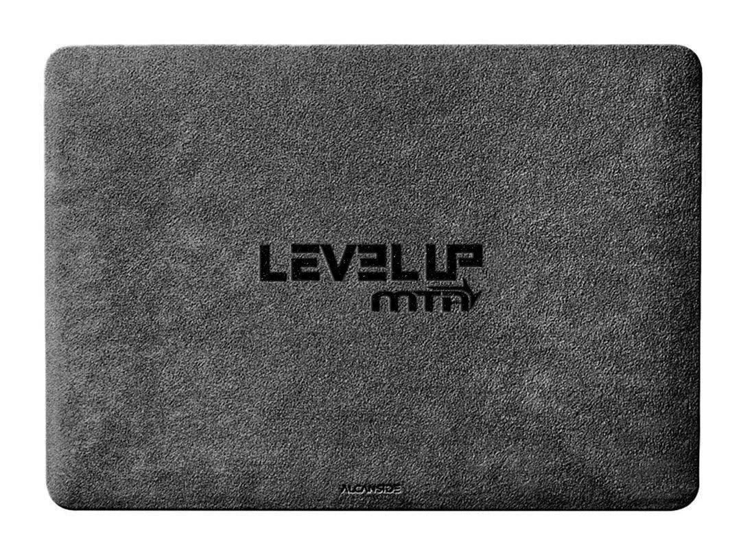 Alcantara MacBook Pro Cover - For 16 inch (2021-2024) -  LEVEL UP MTA - Space Grey