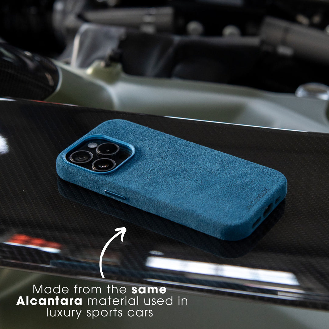 iPhone 16 Pro - Alcantara Case - Ocean blue